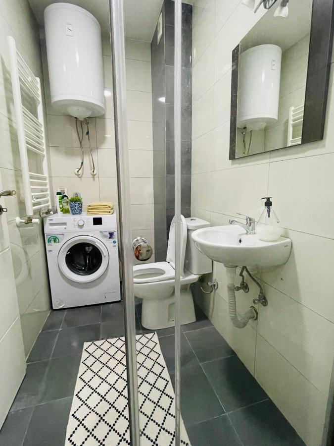 Tower Apartment Приштина Экстерьер фото